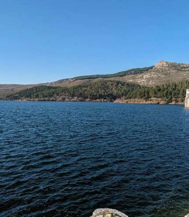 Ruta de la Presa de Navamuño (Candelario)